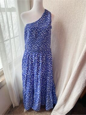One-Shoulder Blue Floral Maxi Dress